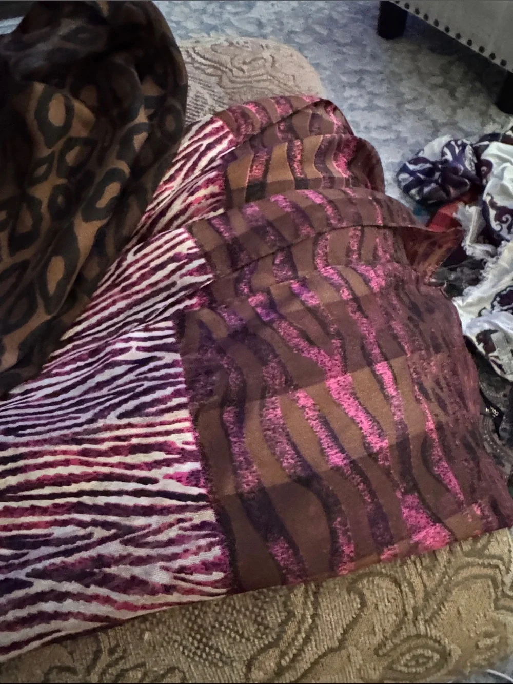 Stylish Brown and Pink Animal-Print Women's Scarf